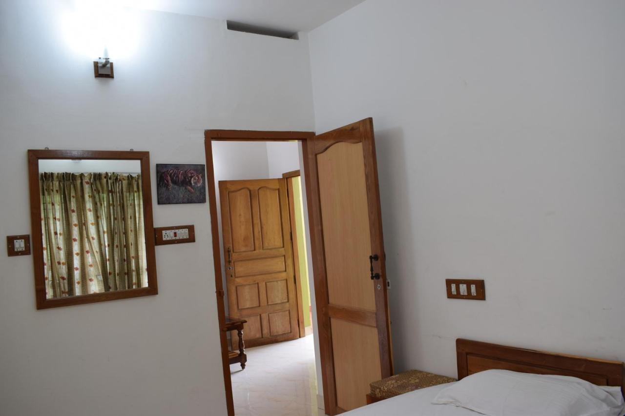 Oriole Homestay تيكَدِيْ المظهر الخارجي الصورة